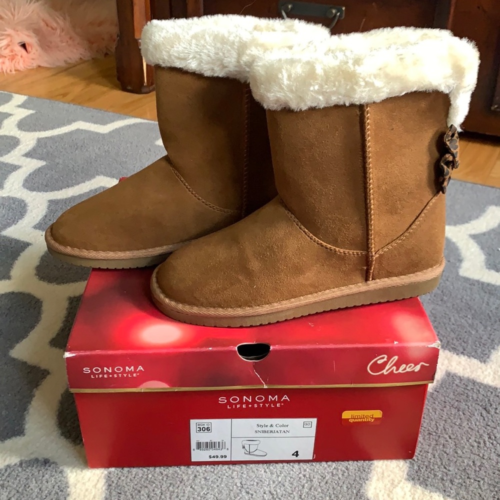 NWT Girls Tan Sonoma Boots